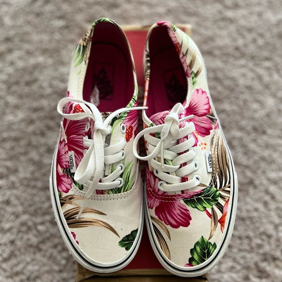 Old Skool Hawaiian Floral White Vans Old Skool Hawaiian Floralite